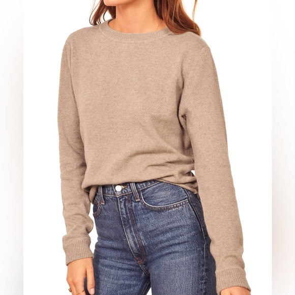 Reformation Sweaters - Reformation Cashmere Sweater in Oatmeal